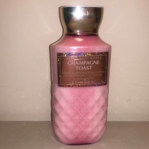 🔥5/$50 Bath & Body Works CHAMPAGNE TOAST 8 oz Body Lotion